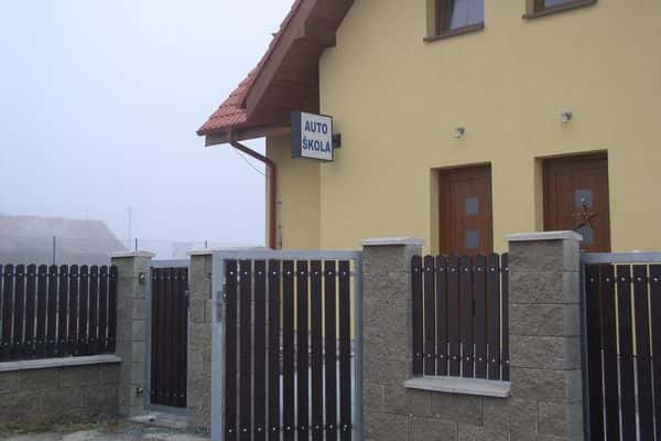 Автошкола Jesenice - Автошкола