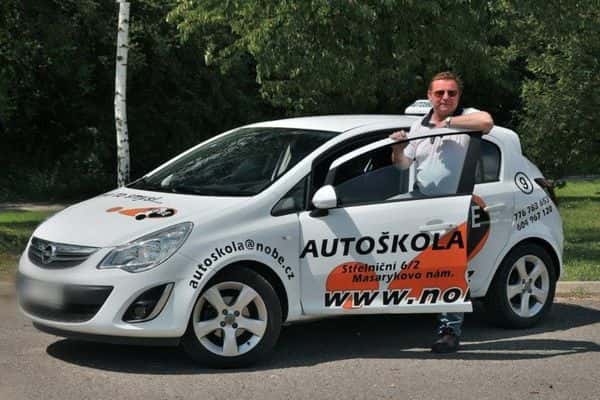 NOBE Driving School - Prague - Driving School