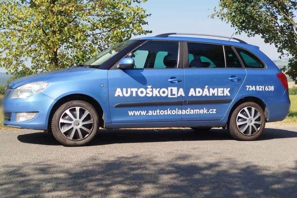 Автошкола Adámek