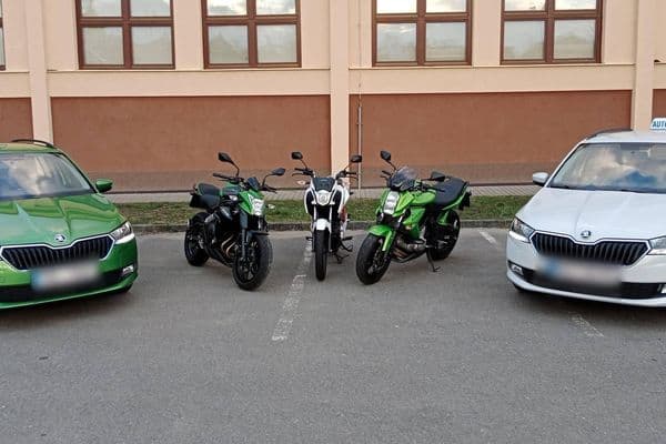 MOTO-AUTOŠKOLA UB