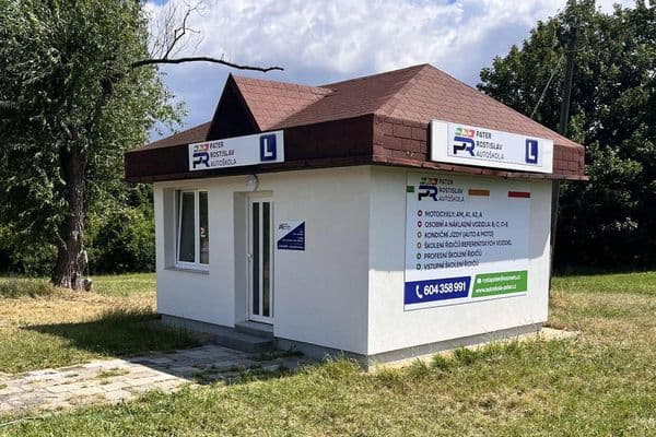 Автошкола Pater Rostislav - Hlučín та Ostrava