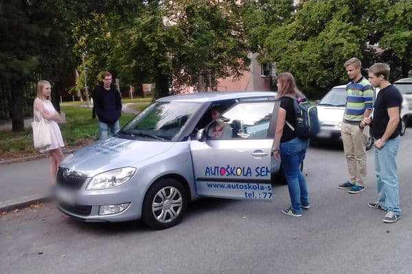 AUTOŠKOLA SEMAFOR