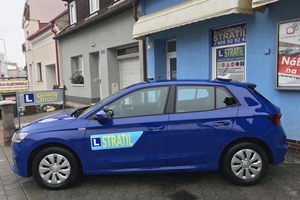 Автошкола Stratil