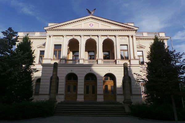 Автошкола Čapková