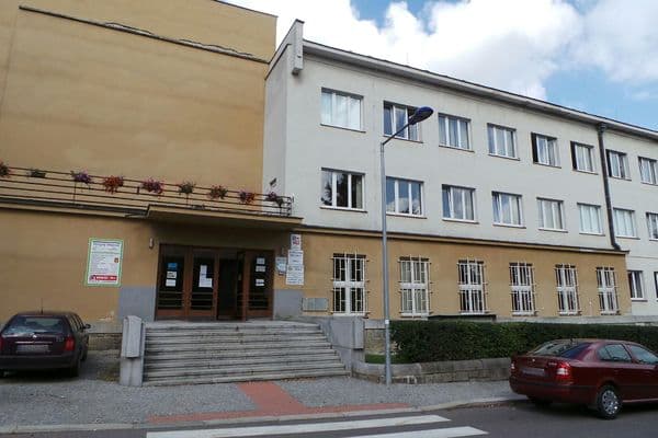 Автошкола - Česká zemědělská akademie v Humpolci, середня школа