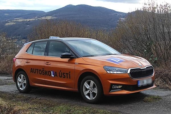 Автошкола Ústí