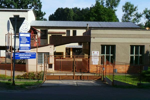 Промислова середня школа Letohrad - Автошкола