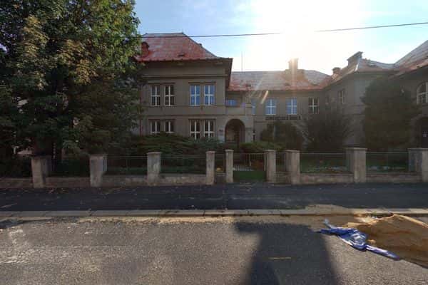 Integrovaná střední škola Cheb - Автошкола
